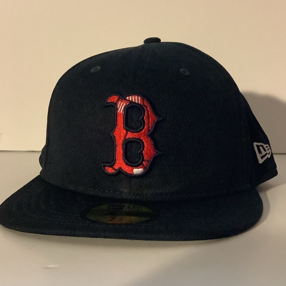 Boston Red Sock New Era 59 fifty pro back baseball hat size 7‎ 7/8 NWT - Picture 1 of 8